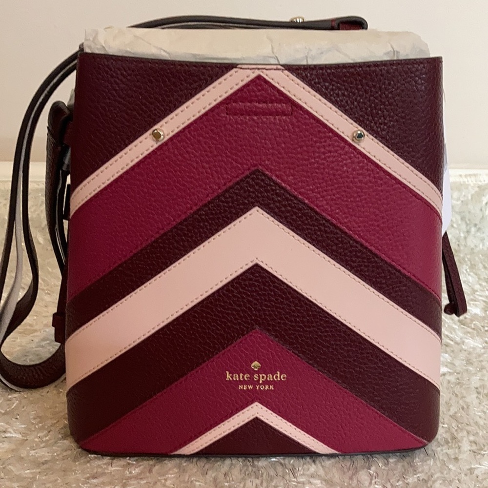 NWT Kate Spade Leather Marti Chevron Bucket XBody - Picture 8 of 15